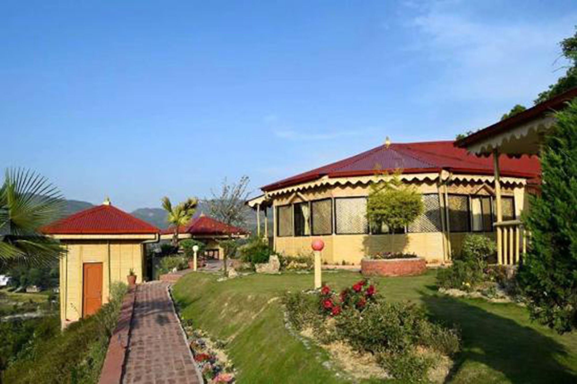 Nepal Yoga Retreat Hotel Bageshwori Exterior foto
